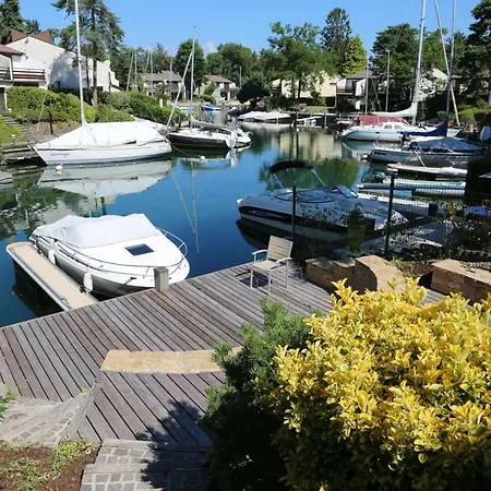 Les Grebes Villa